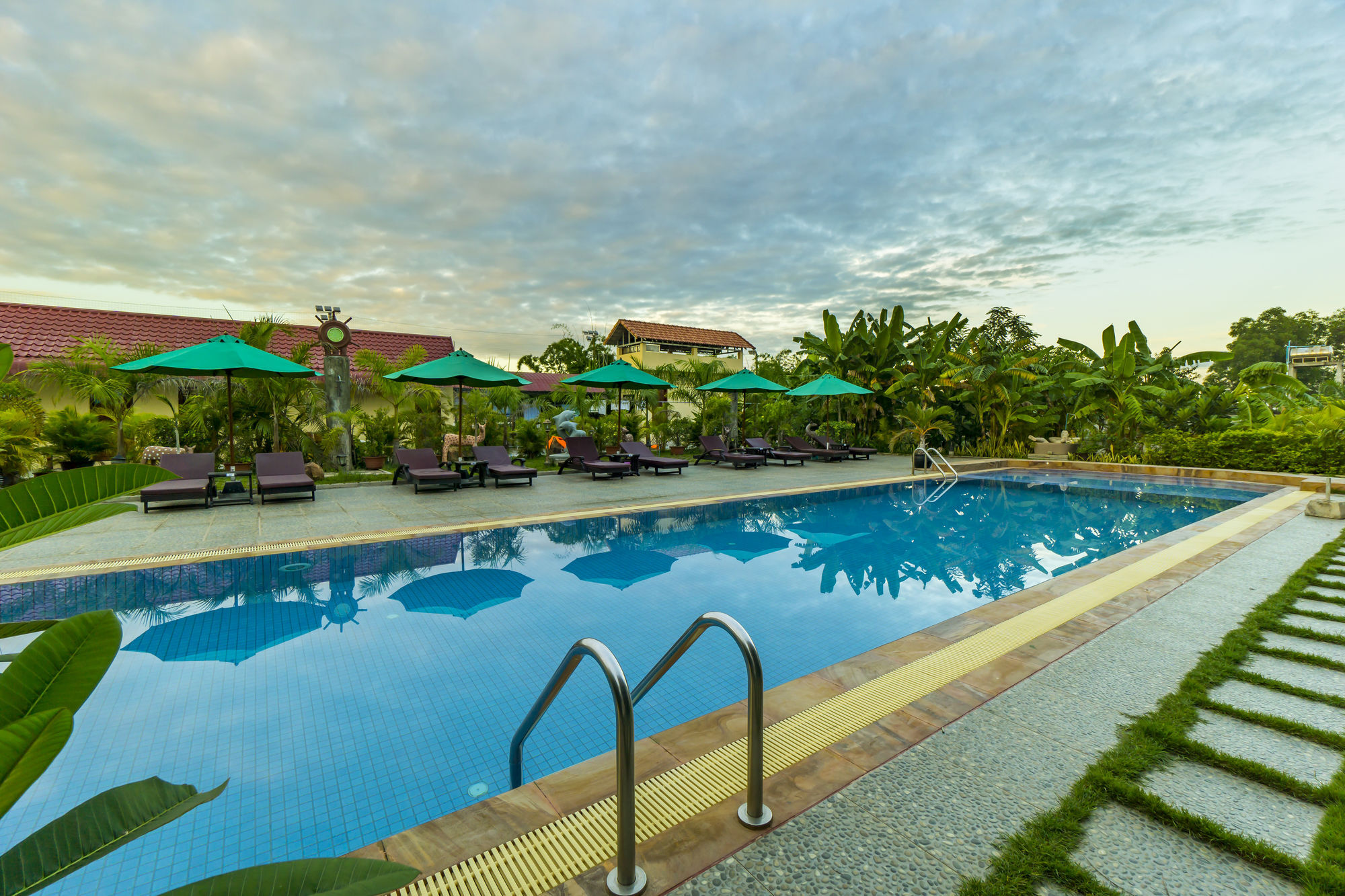 Angkor Magic Tree Hotel Сиемрип Экстерьер фото